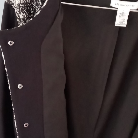 Liz Claiborne Black and White Blazer - Picture 6 of 10